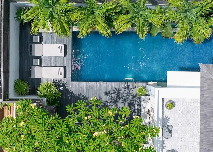 Meya 3 Bedroom In Villa Seminyak
